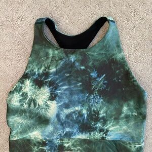 Carbon 38 Green and Blue Tie-Dye Tank Top size L
